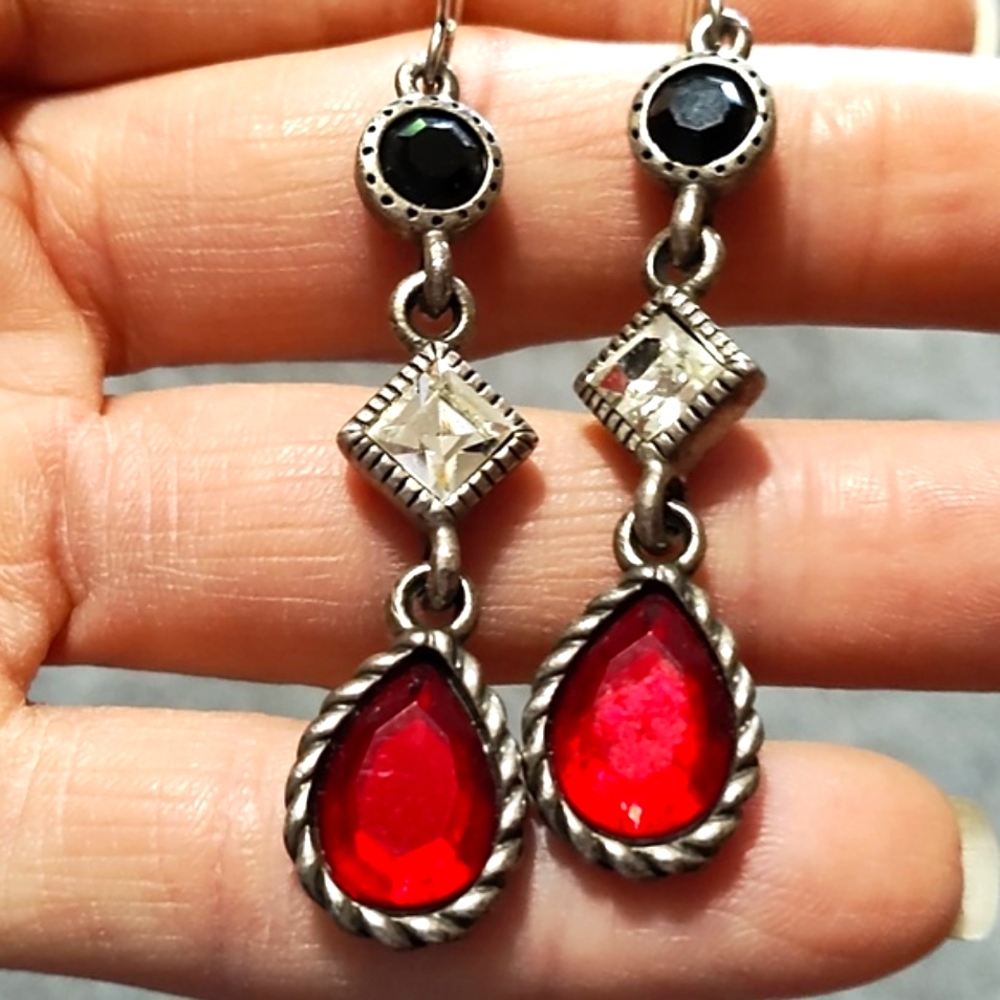 VINTAGE RED BLACK CLEAR RHINESTONE SILVER-TONE DROP DANGLE HOOK 2.2" EARRINGS